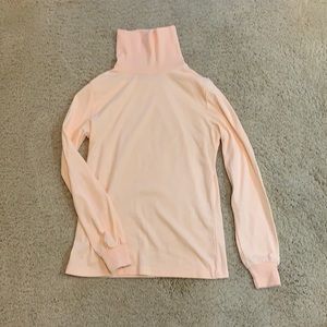 Women’s medium turtle neck